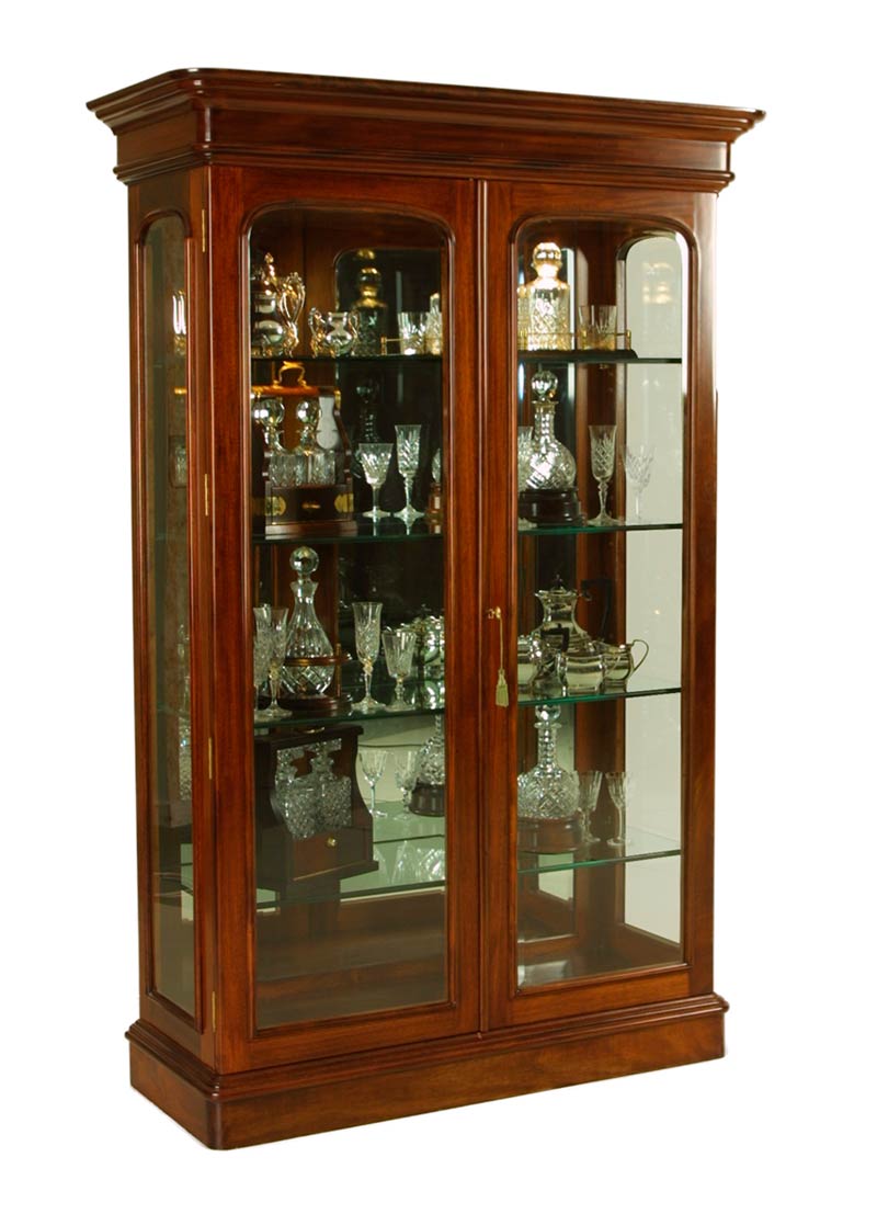 4'0 2 Door Showcase Display